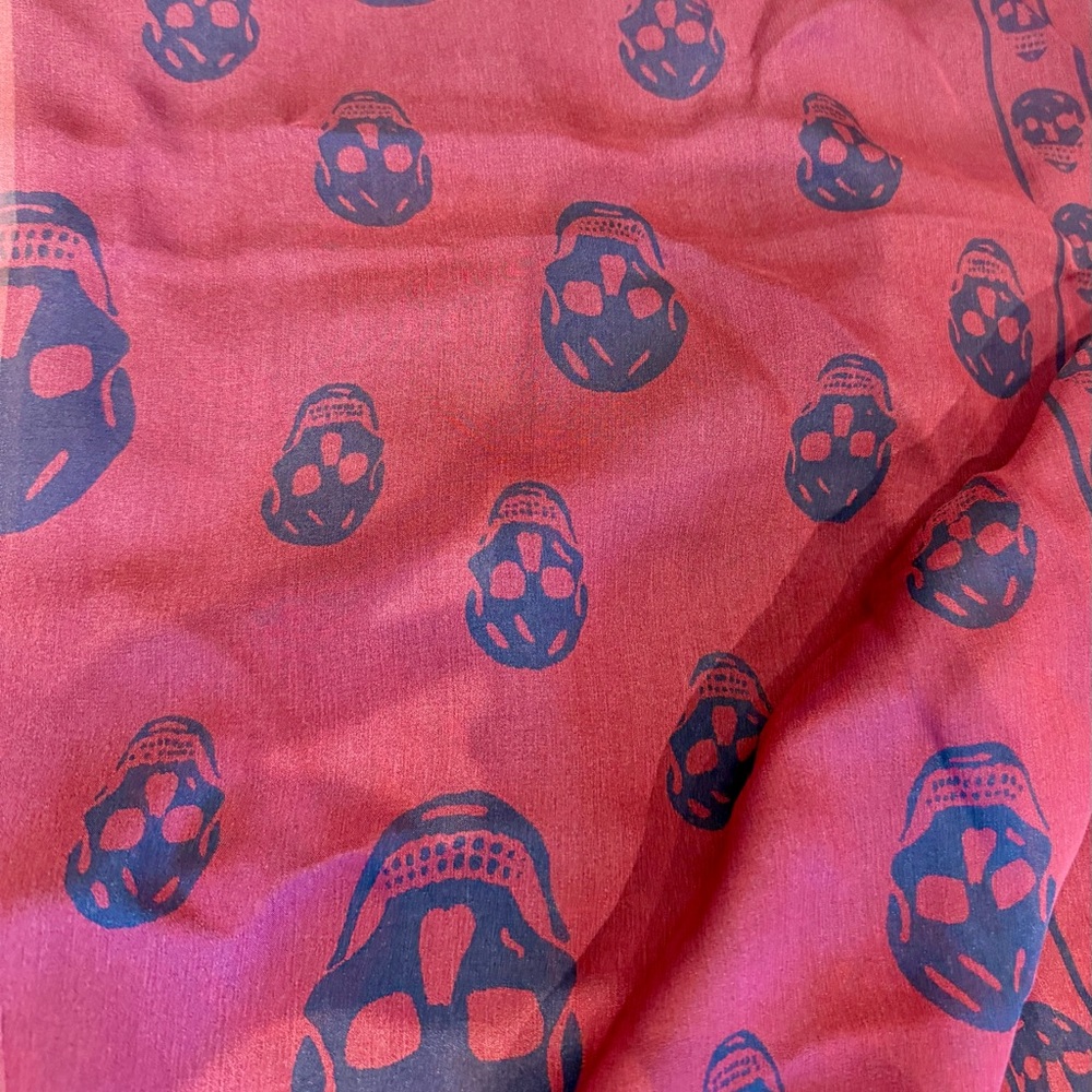 Alexander McQueen Silk Skull Chiffon Scarf - Bordeaux / Wine & Navy
